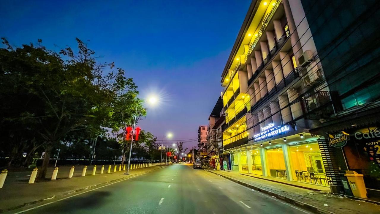 The Riva Vientiane Hotel 외부 사진